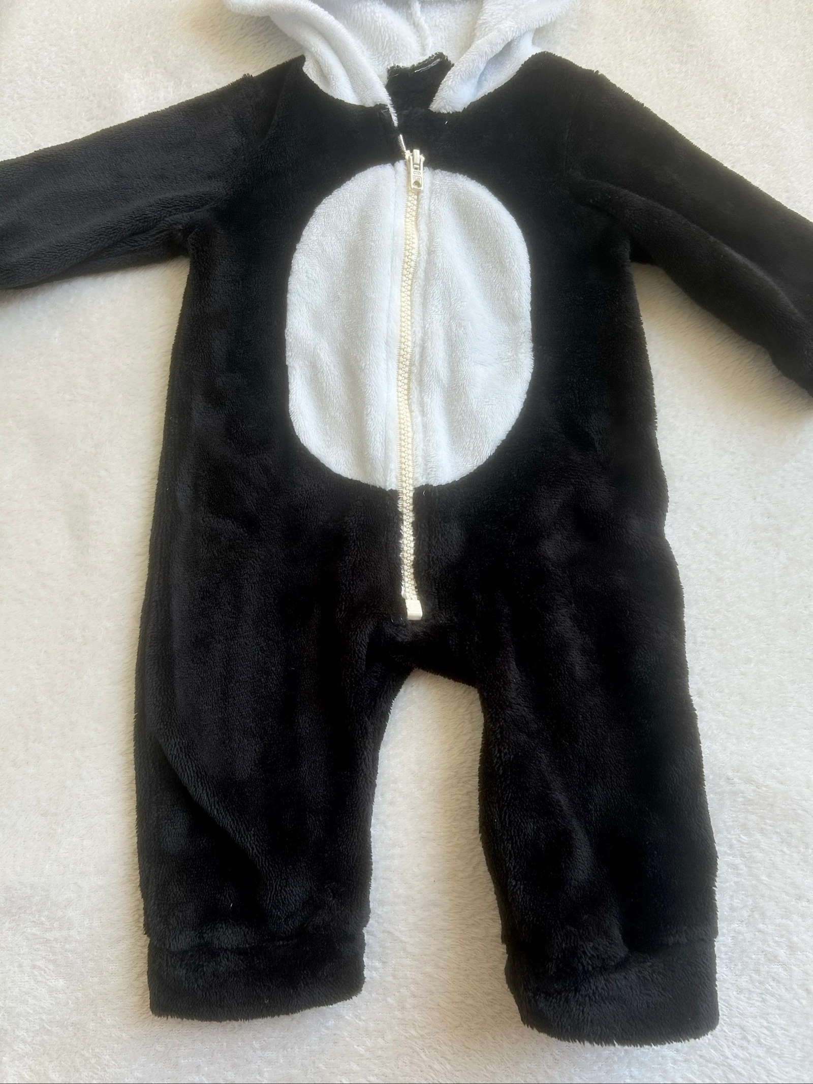Panda baby fleece onesie • Size 6/9 months – photo 3